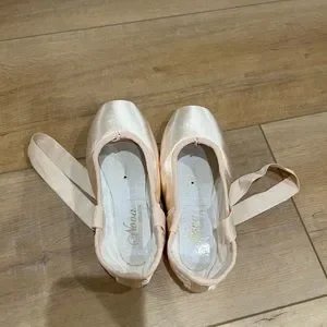 Grishko nova 5××H Grishko Nova Pointe Shoes - Medium Shank - Womens